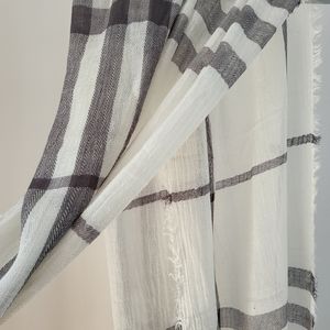 Lightweight Burberry Style Scarf